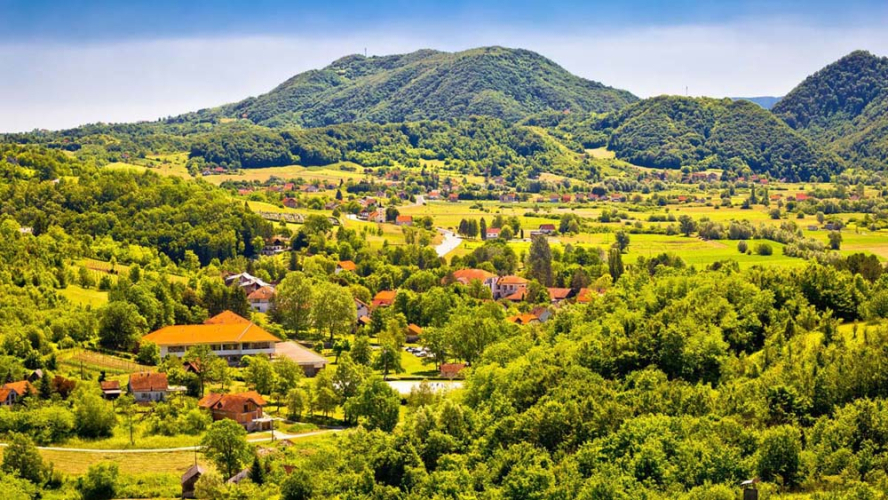 Planinarenje na Ivanščicu (1061 m), organizirani uspon na najviši vrh Hrvatskog zagorja